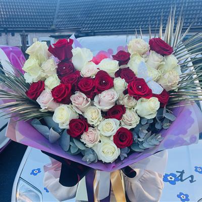 The biggest heart bouquet 