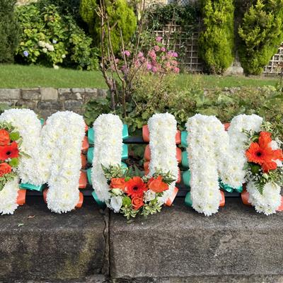 MUM letters Irish colours 